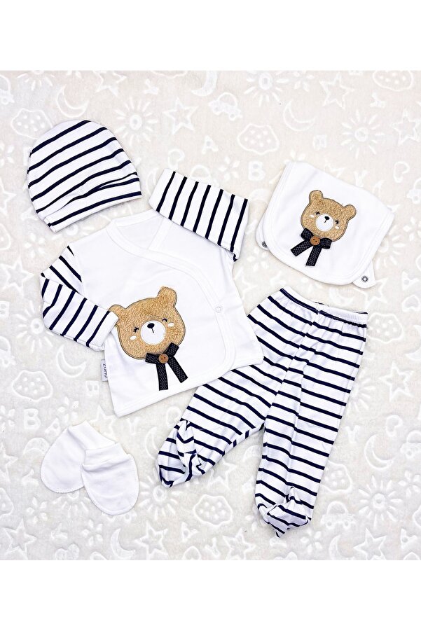 yukobaby bebeğiniz için en doğalı BEBEK AYICIKLI NAKIŞLI KUTULU 5'Lİ YENİDOĞAN SETİ YK214715