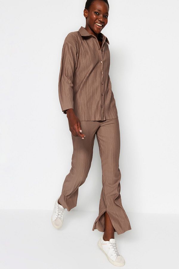 Trendyol Collection-Mink Pleated Regular Buttoned Knitted Top and Bottom Set TWOAW24AU00073 1