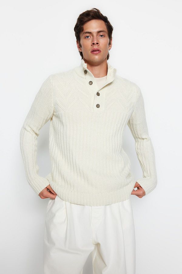 Trendyol Collection-Ecrufarbener Unisex-Strickpullover – halber Rollkragenpullover, Knopfleiste, Wolle, normale Passform TMNAW22KZ0327 1