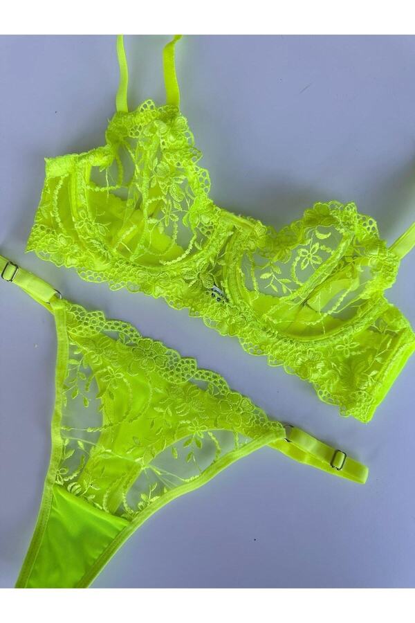 dem merys-Floral Underwire Bra Set 1