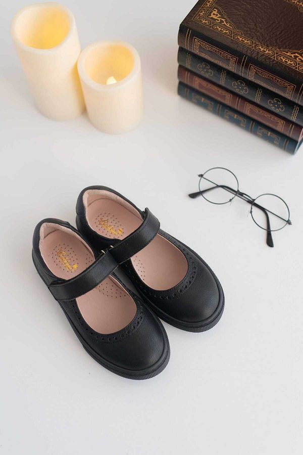 Laceless school shoes sale