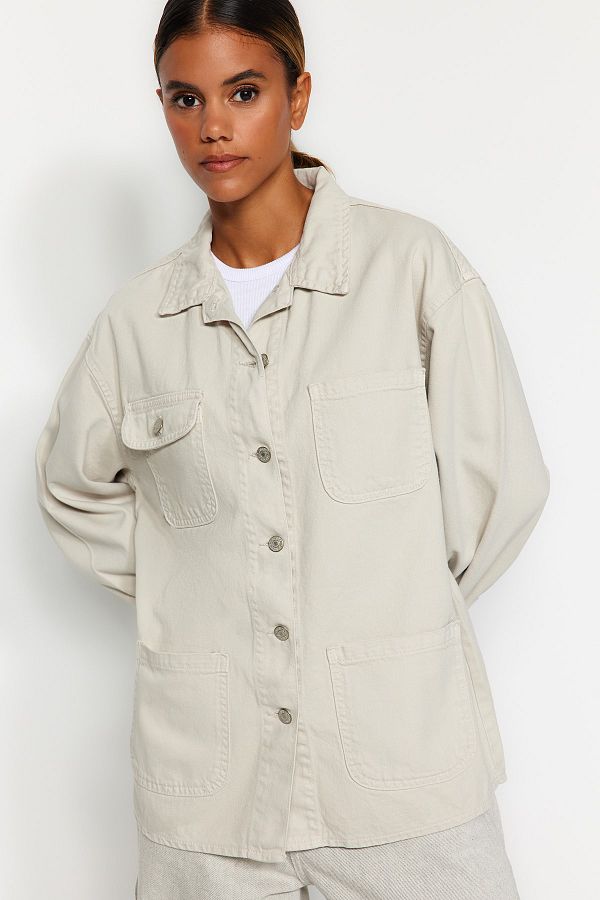 Trendyol Collection-Übergroße Jeanshemdjacke mit Taschendetail aus Stein TWOAW22CE0272 1