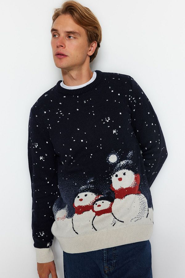 Trendyol Collection-Christmas Patterned Multicolored Man's Knitwear Sweater - Crew Neck, Regular Fit TMNAW23KZ00223 1