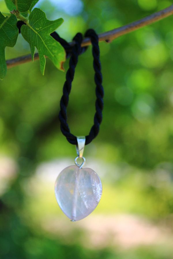 Stoneage-Pink Quartz Natural Stone Love Heart Ladies Necklace 1