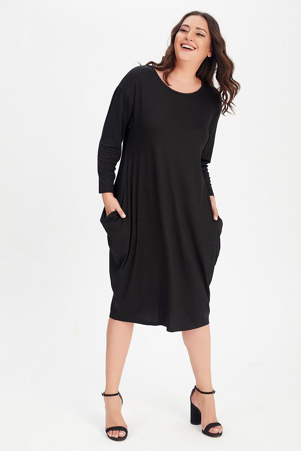 Moda Cazibe-Rochie neagră Plus Size pentru damă  1