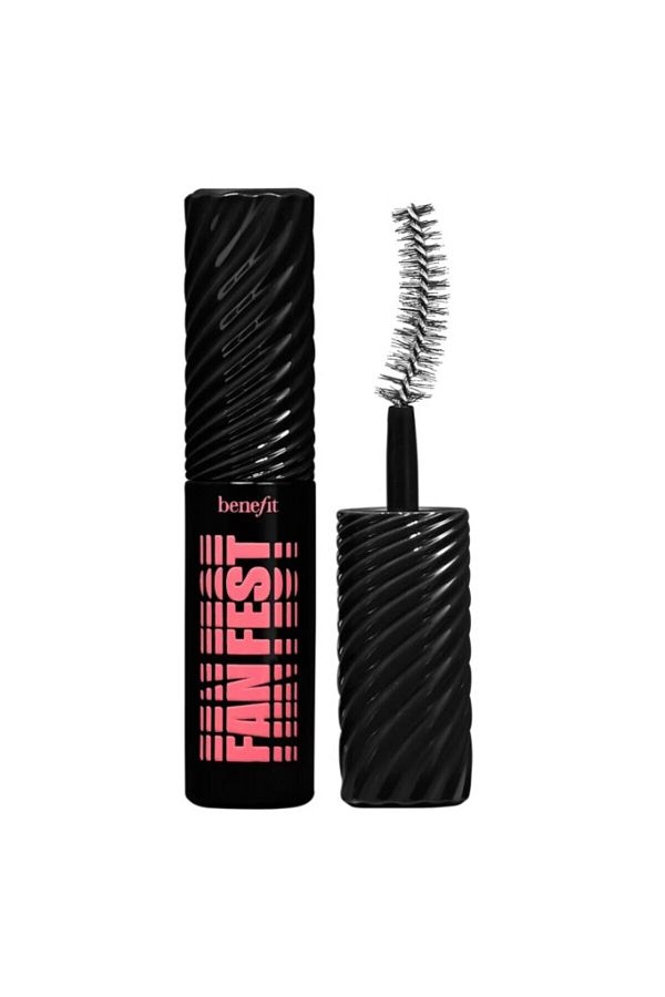 benefit cosmetics-Fan Fest - Mascara with Separation and Volume Effect 1