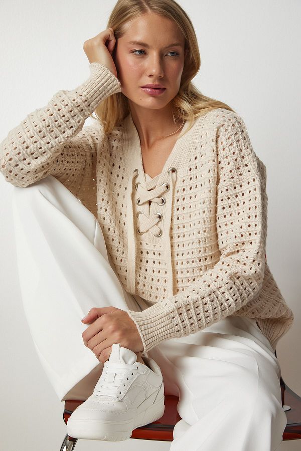 Happiness İstanbul-Cremefarbenes Damen-Sweatshirt mit Kragen, Schnürung und Rollkragen KG00003 1