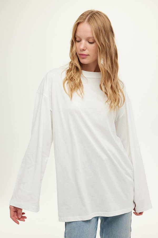 Manuka-Wide Sleeve Oversize Tshirt Ecru 1