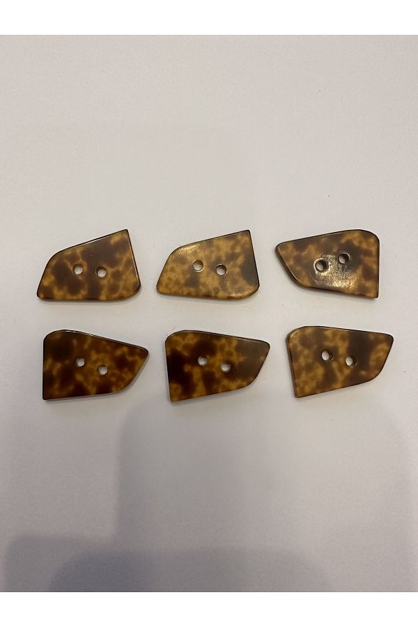 aensia-Transparent Leopard Pattern Laser Cut Asymmetric Button Polyester Button 54 Size Buttons - Pack of 6 1