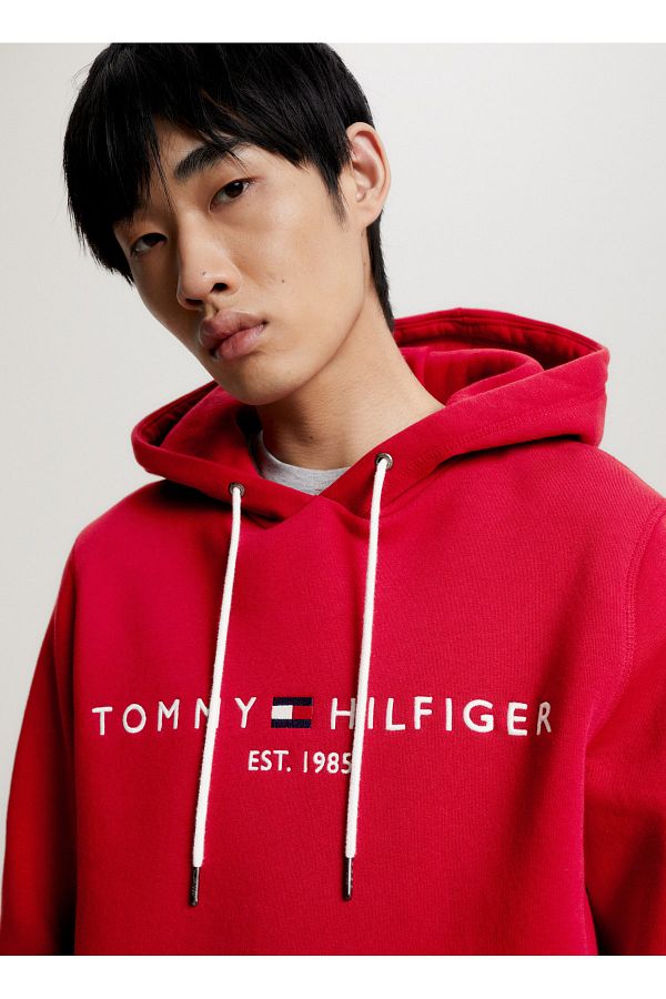Tommy Hilfiger Sweatshirt Red Regular fit Trendyol