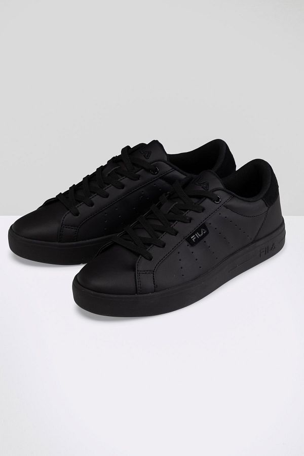 Fila Women s Girls Black Sneakers Trendyol