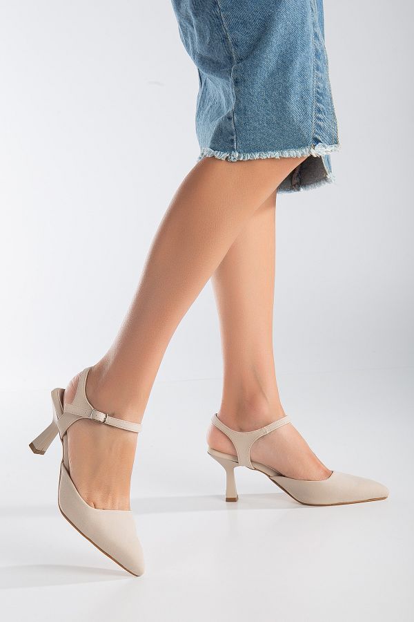 L LLA women s short heeled pointed stiletto shoes Trendyol