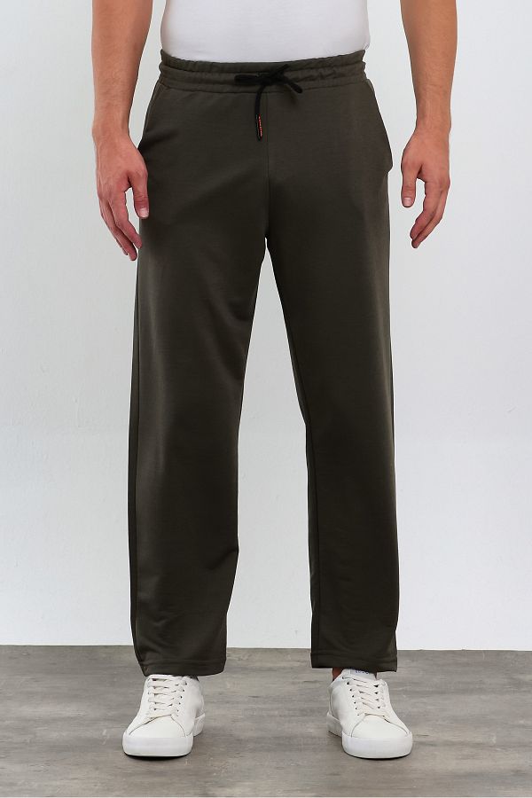 Cut sweatpants discount
