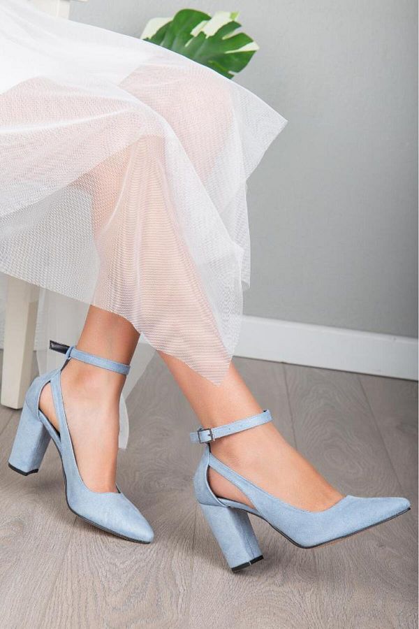 Blue thick heel shoes new arrivals