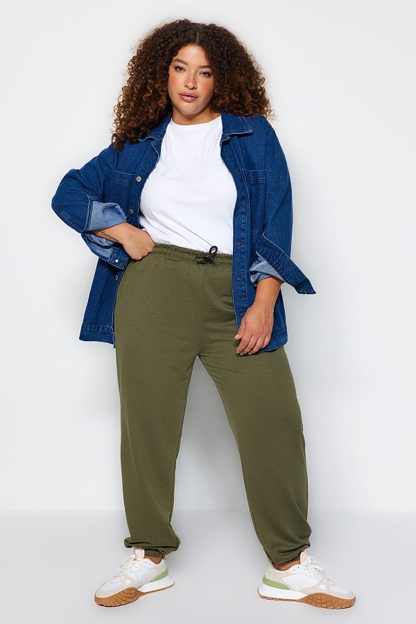 Trendyol Curve-Khaki Jogger Elastic Leg Knitted Plus Size Sweatpants Tbbss22Ea0065 1