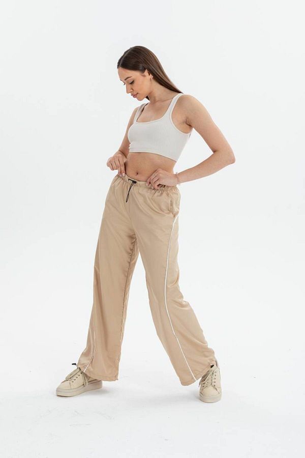 Parachute cloth track pants shop