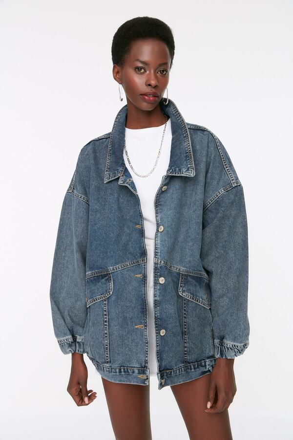 Trendyol Collection-Tmavě modrá oversize džínová bunda s detailem kapsy TWOSS21CE0289 1