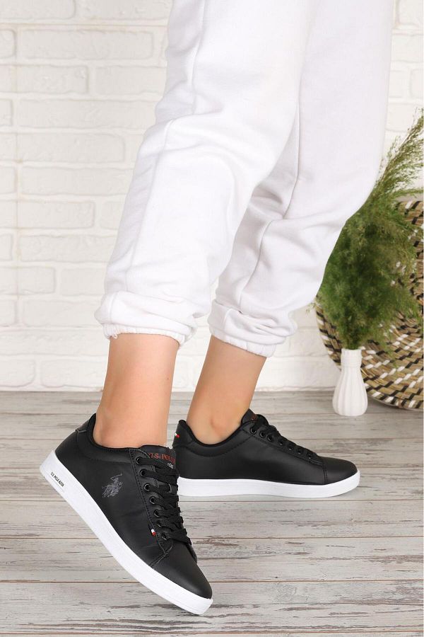 Us polo trainers top