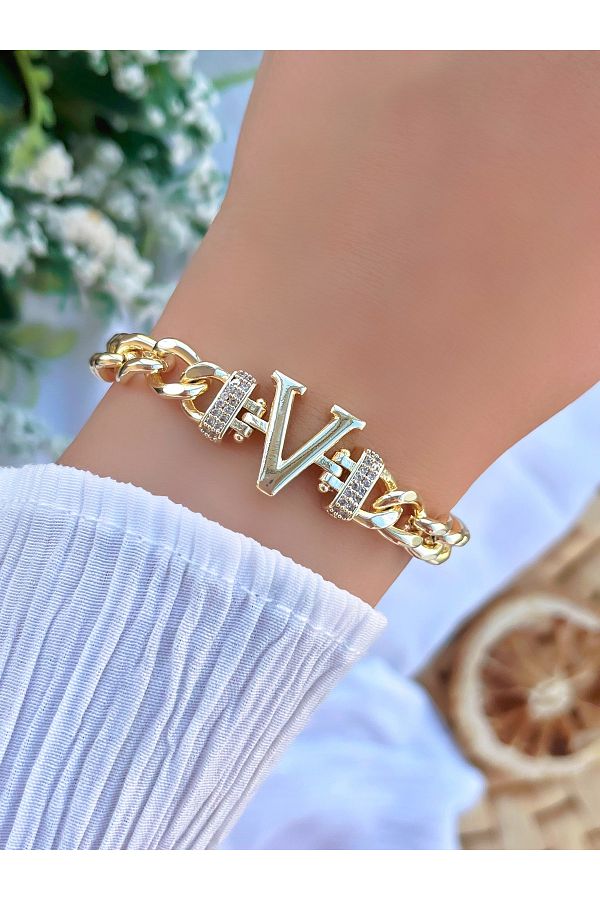 KBC STORE Letter Chain Bracelet Letter V