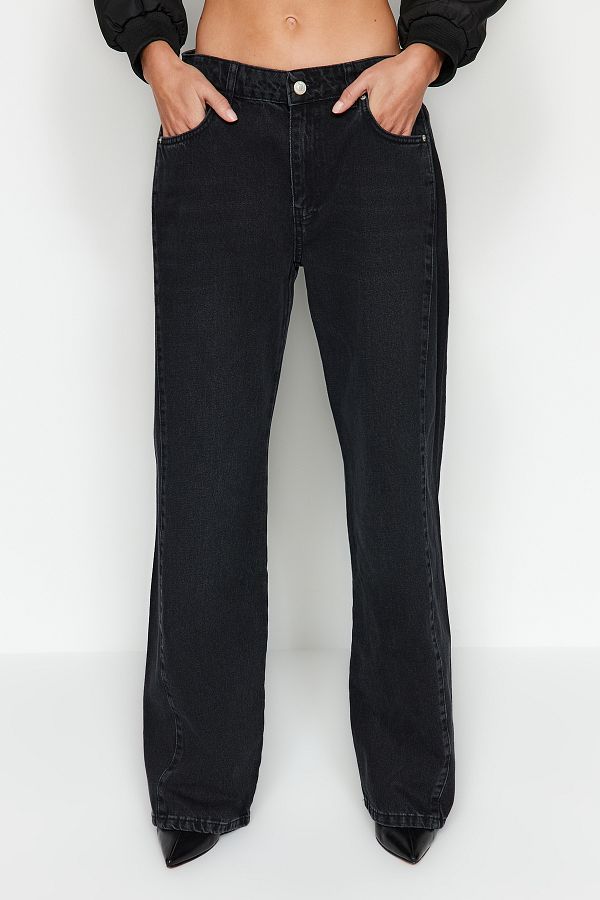Trendyol Collection Schwarze Jeans mit hoher Taille und