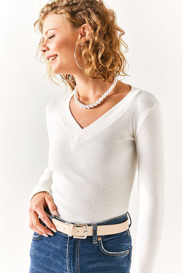 Olalook-Women's Ecru Thick Banded V-Neck Raised Blouse BLZ-19002387 1