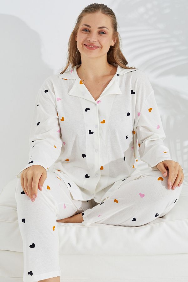 Siyah İnci-white heart pattern Curve Plus Size King Size Buttoned Cotton Pajama Set 1
