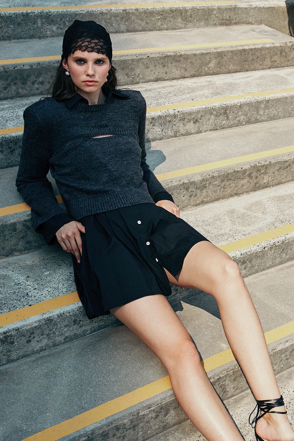 Trendyol Collection X Sagaza Studio Black waist opened