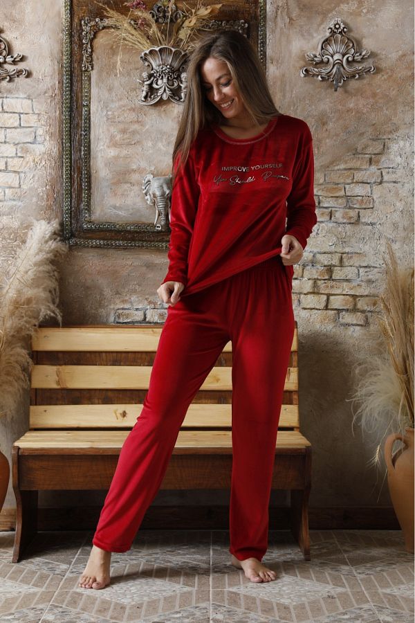 Sude Women s Velvet Pajama Set Trendyol