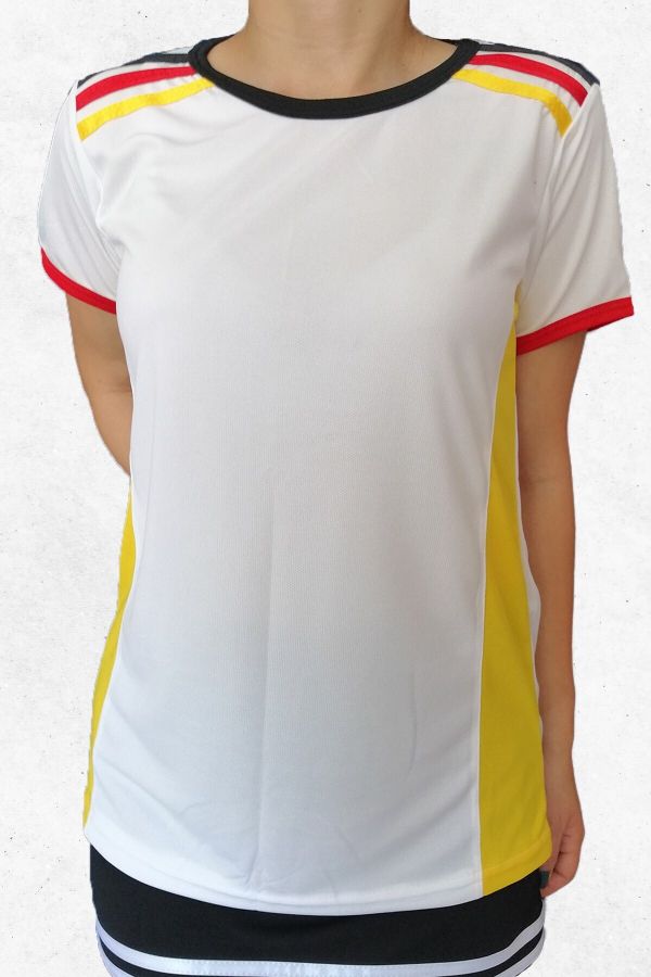 Kadın Beyaz Renkli Şerit Detaylı Büyük Beden Spor Tişört