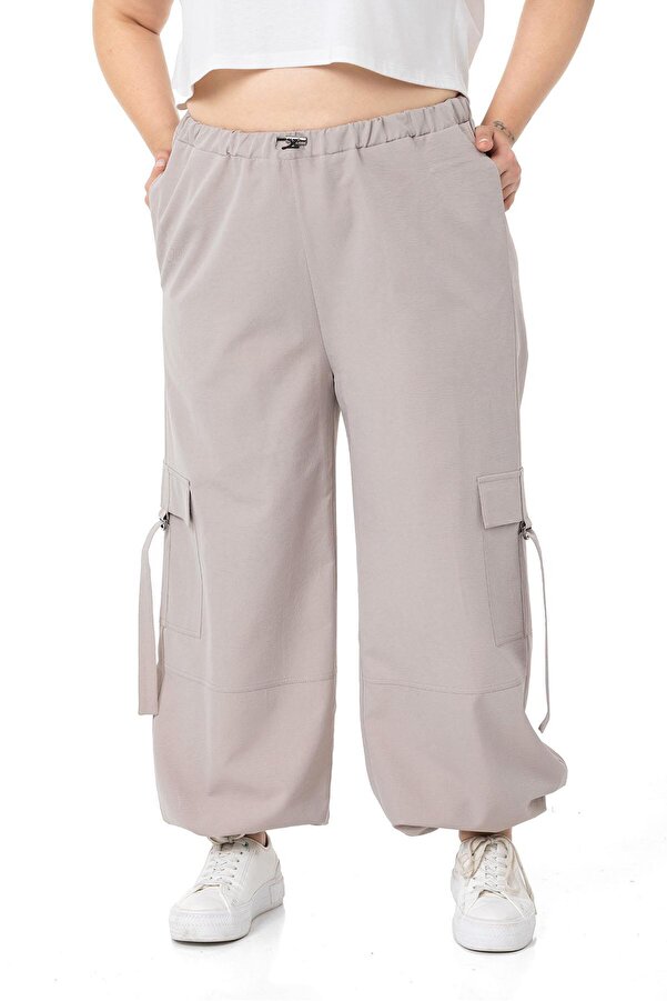 Waist & Cuffed-hem Cargo with Pockets Parachute Trousers — Stone