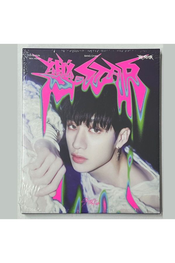 Stray Kids Mini Album – ROCK STAR (POSTCARD Ver.) BANGCHAN