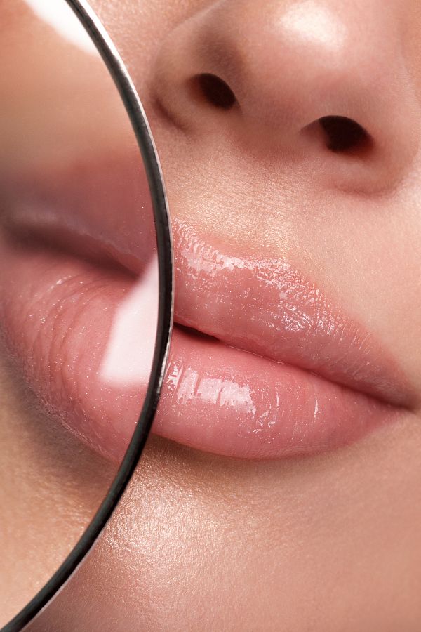 Plump Up Extra Hydrating Plumping Gloss - Dolgunlaştıran Dudak Parlatıcısı 205 Just Natural_5
