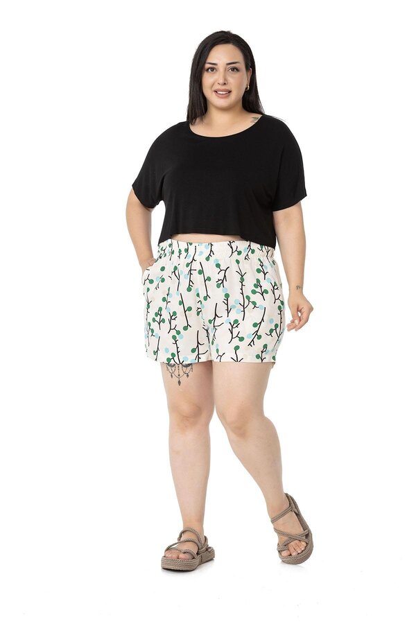 Side Two-pocket Kiraz Shorts — Ecru