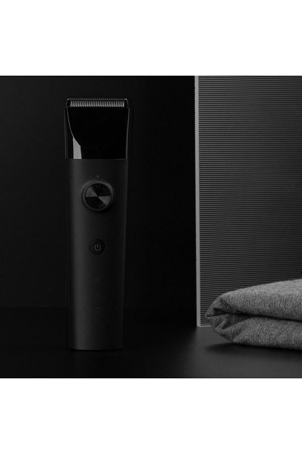 Xiaomi Şarjlı Profesyonel Tıraş Makinesi Seti Titanyum Seramik Bıçaklar 180dk Şarj Süresi Ipx7 - Görsel 6