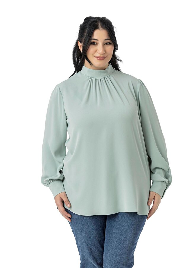 Collar Back Buttoned High Neck Flowy Blouse &mdash; Mint