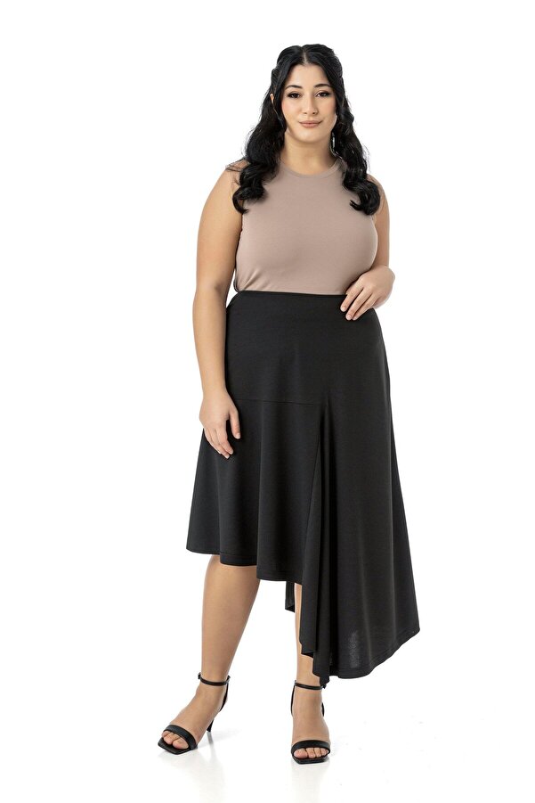 Asymmetric Cut Zip Fastened Skirt — Black