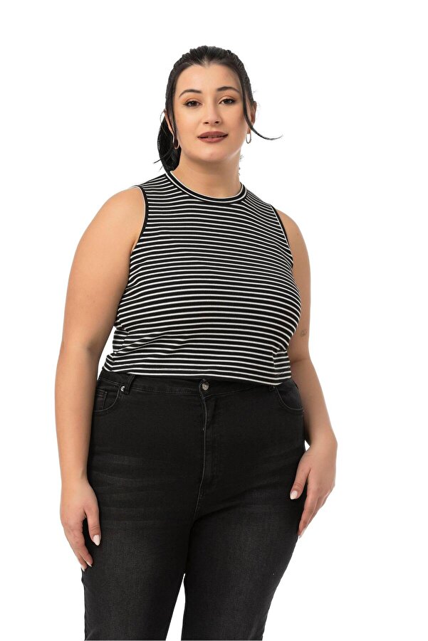 Lightweight Short Bodysuit — Black
