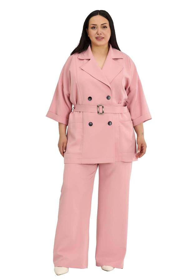 Starting a Plus-Size Boutique: Your First $1,000 Order