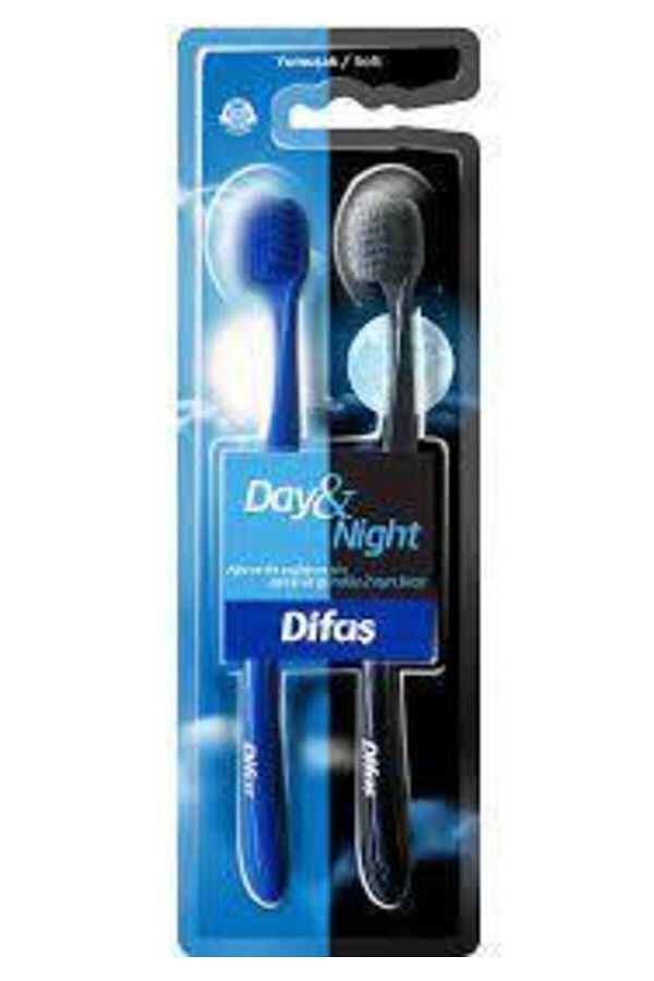 Day & Night Diş Fırçası Yumuşak 2'li