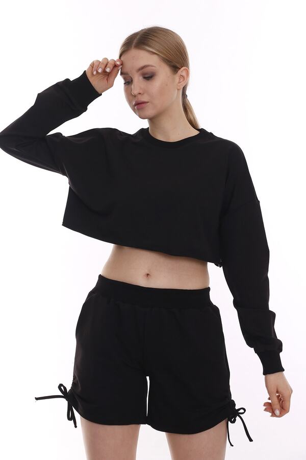 Side Drawstring Detail Cropped Shorts Set &mdash; Black