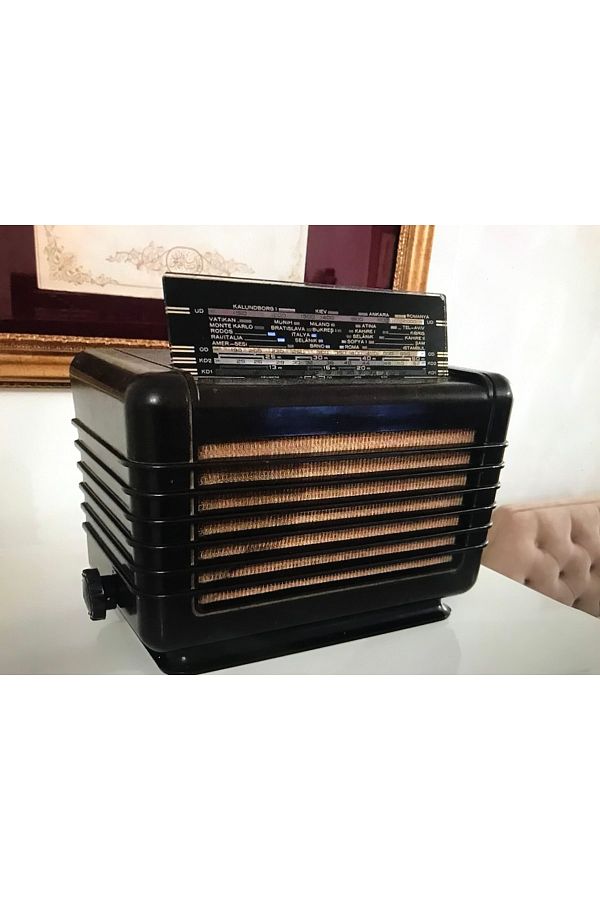 Philips Küçük Boy Lambalı Radyo