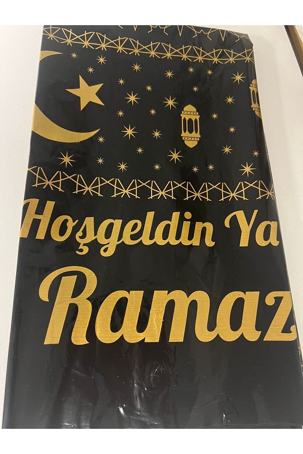 Ramazan Ayı Dekorları Gold Hoşgeldin Ramazan Yazılı Siyah Plastik Masa Örtüsü