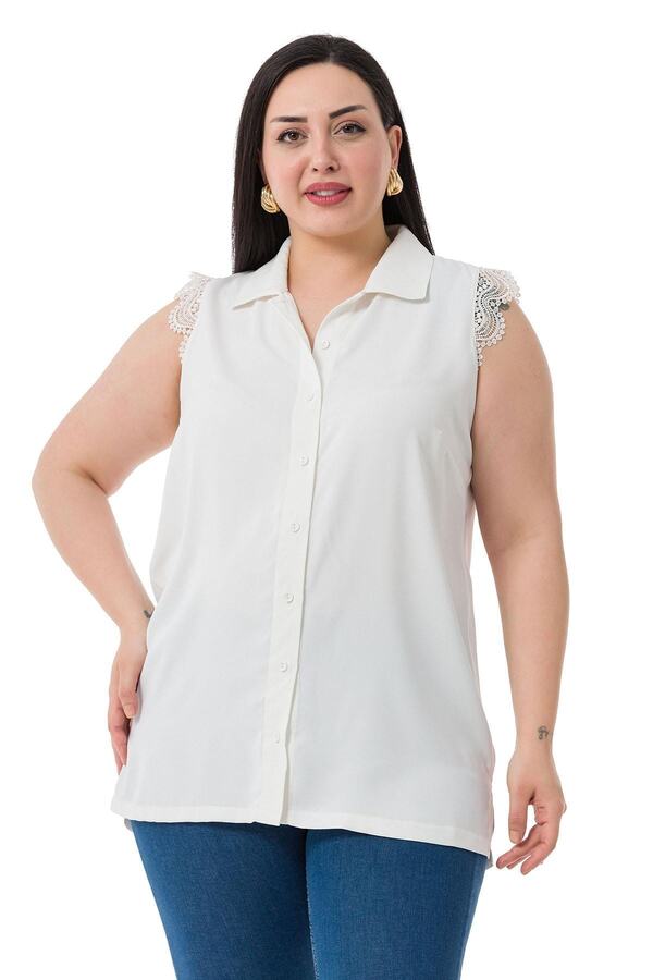 Omuzları Lace-detail Side-slit Sleeveless Shirt — White