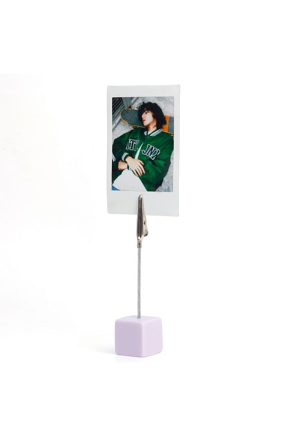 Fujifilm Instax mini 12 Lila Fotoğraf Makinesi-10'lu Film-Kıskaçlı Stand-PVC Albüm ve Simli Pleksi Kılıf Seti - Görsel 2