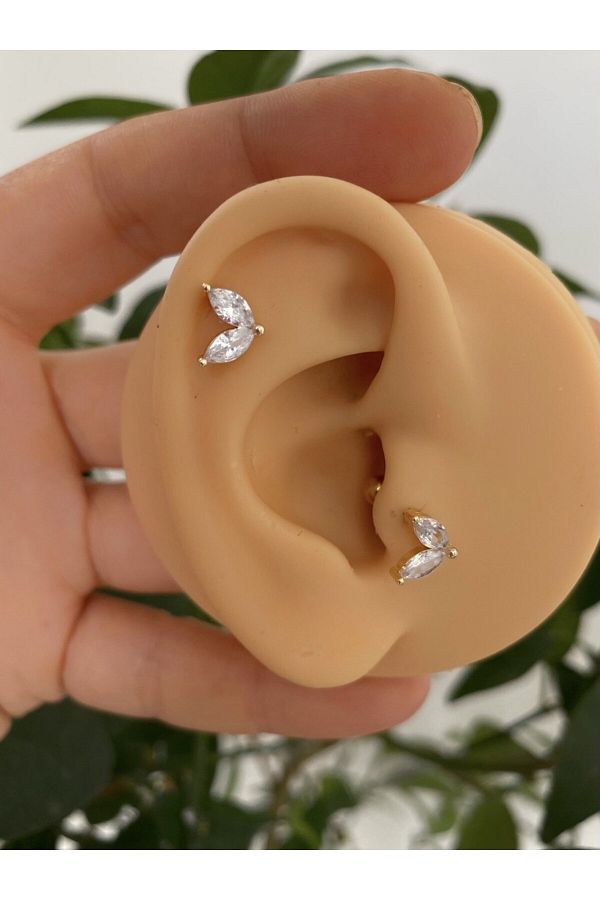 ÇELİK ZİRKON TAŞLI TRAGUS HELİX KIKIRDAK CONCH KULAK MEMESİ UYUMLU PİERCİNG KÜPE
