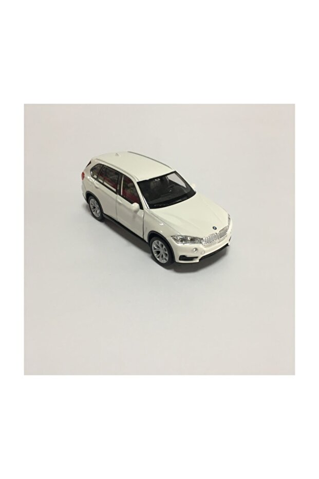 سيارة سحب معدنية من Die Cast Bmw X5 - باللون الأبيض