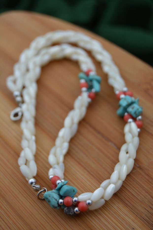 Women's Mother-of-Pearl Coral And Turquoise Natural Stone Handmade Special Design Necklace