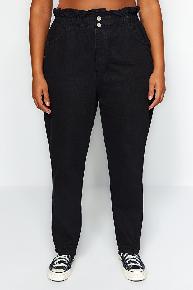 Siyah Yüksek Bel Beli Lastikli %100 Pamuk Büyük Beden Mom Jeans TBBAW23JE00002 - 9