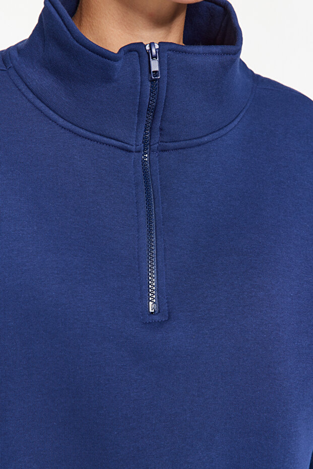 Lacivert Rahat Kesim Crop Basic Fermuarlı Dik Yaka Kalın İçi Polarlı Örme Sweatshirt TWOAW24SW00221 - 5