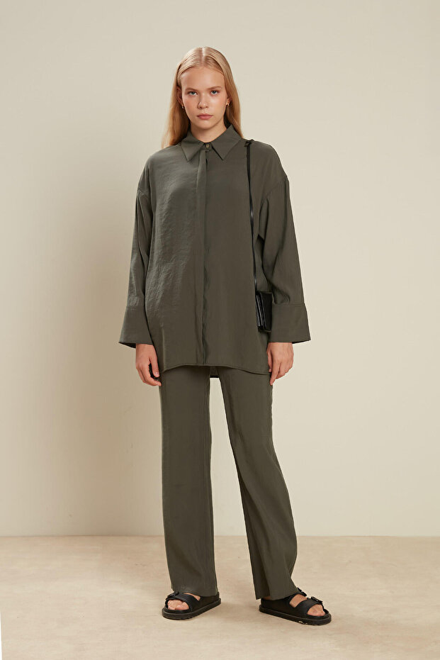 WYGODNE SPODNIE KHAKI - 1